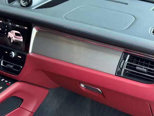 Porsche Macan — Фото автомобиля 21