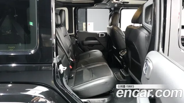 Jeep Wrangler Wrangler (JL) — Фото автомобиля 12