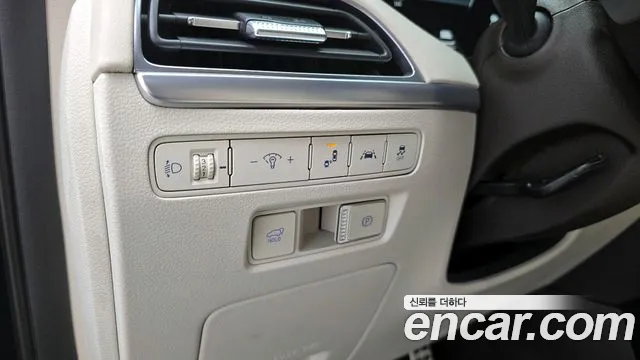 Hyundai Palisade Palisade Дизель 2.2 4WD — Фото автомобиля 18