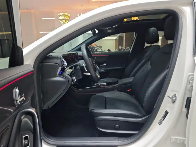 Mercedes-Benz A-Class — Фото автомобиля 7