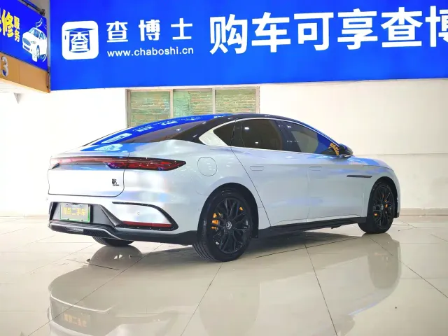 BYD Han — Фото автомобиля 6