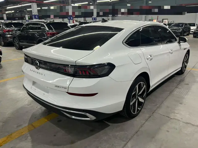 Volkswagen Lamando — Фото автомобиля 4