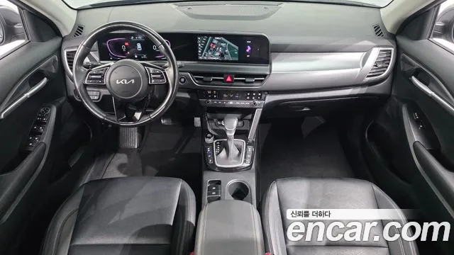 Kia Seltos — Фото автомобиля 10