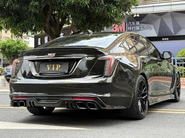 Cadillac CT5 — Фото автомобиля 5