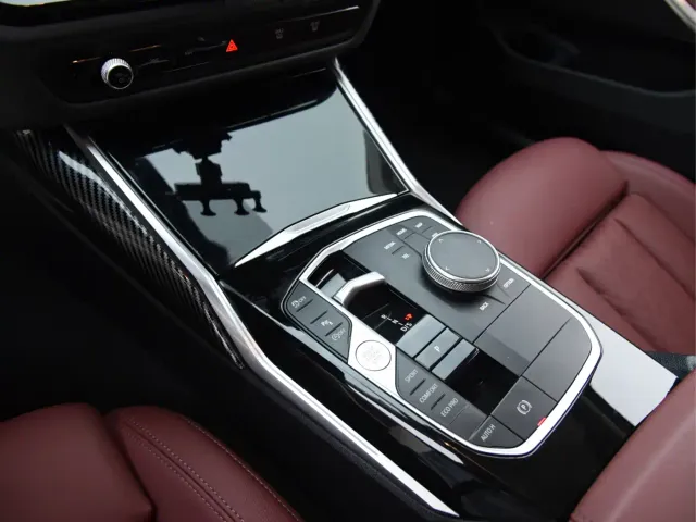BMW 3 Series — Фото автомобиля 10