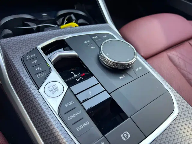 BMW 3 Series — Фото автомобиля 7