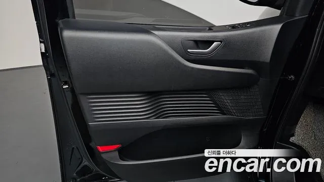 Hyundai Staria Staria — Фото автомобиля 21