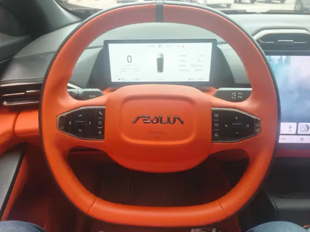 Dongfeng Fengshen L7 — Фото автомобиля 6