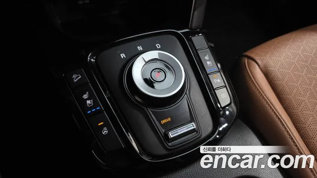 Kia Seltos — Фото автомобиля 12