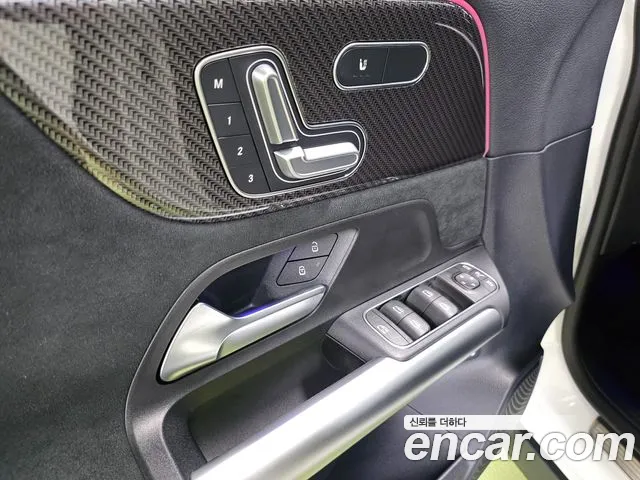 Mercedes-Benz GLA-Class — Фото автомобиля 13