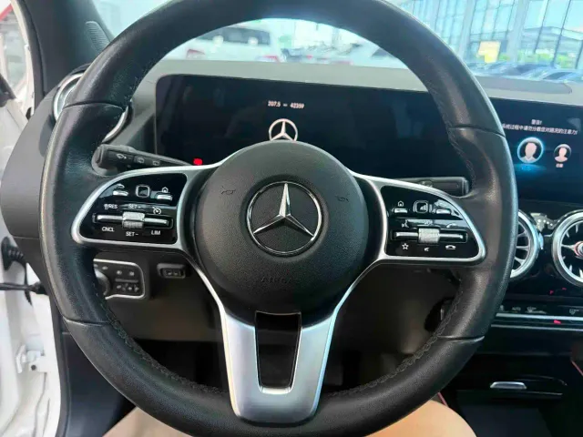 Mercedes-Benz GLA-Class — Фото автомобиля 13