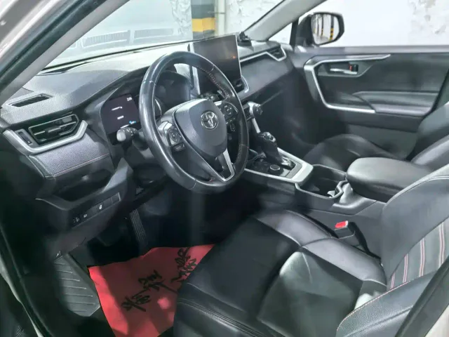 Toyota Wildlander — Фото автомобиля 3
