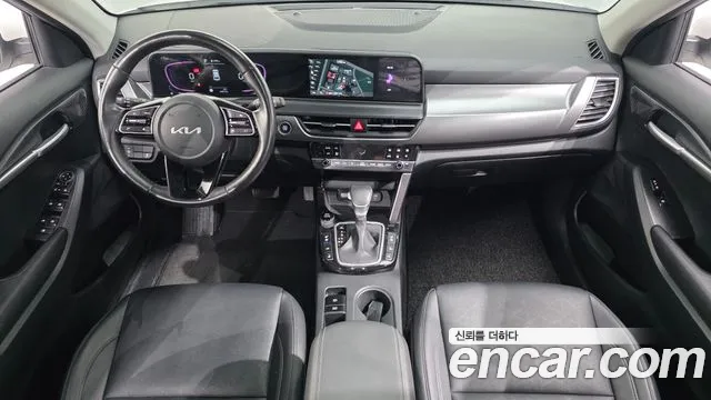 Kia Seltos — Фото автомобиля 10
