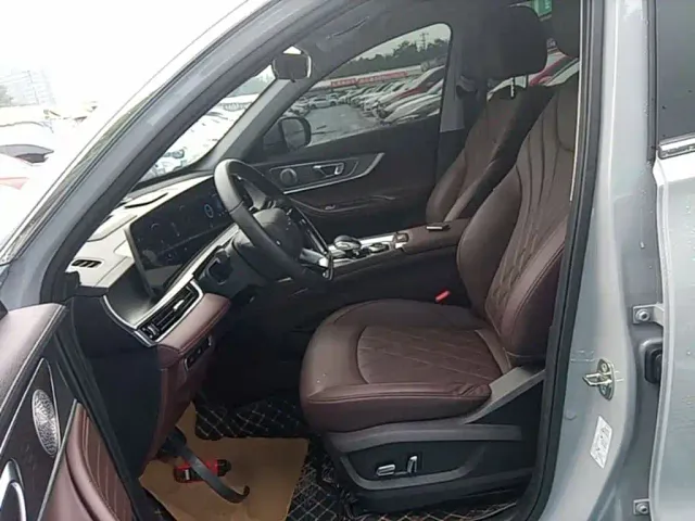 Chery Tiggo 8 PRO — Фото автомобиля 14
