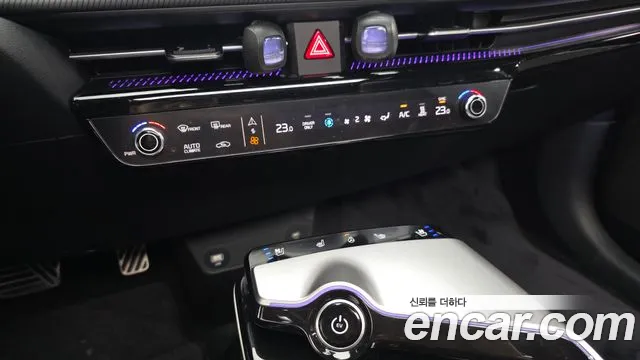 Kia EV6 — Фото автомобиля 23