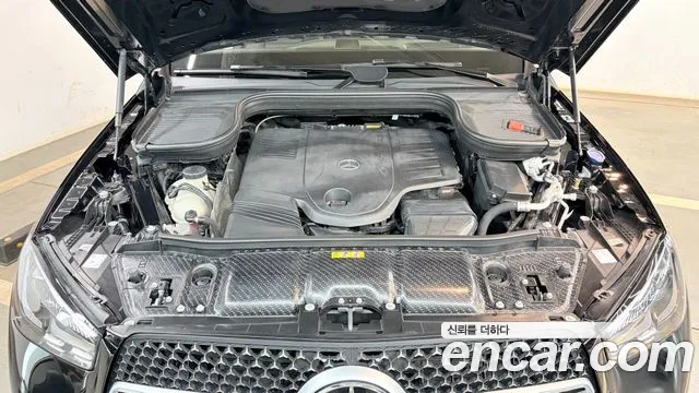 Mercedes-Benz GLE-Class — Фото автомобиля 6