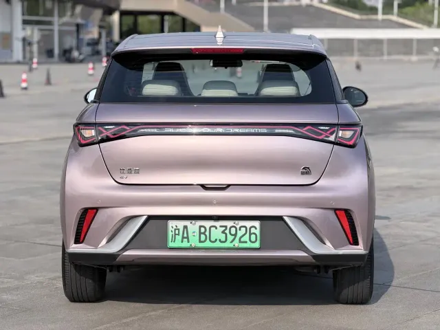BYD Dolphin — Фото автомобиля 5