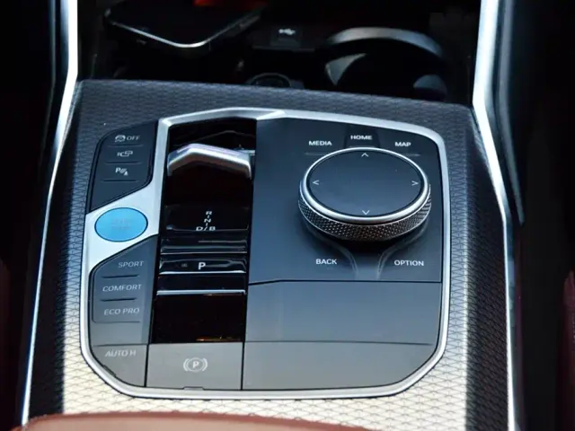 BMW i3 — Фото автомобиля 12