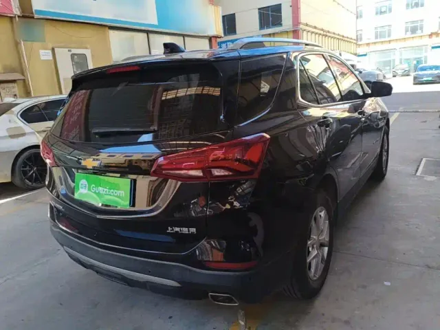 Chevrolet Equinox — Фото автомобиля 6