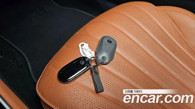 Mercedes-Benz S-Class S-класс W223 — Фото автомобиля 12