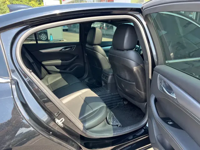 Cadillac CT5 — Фото автомобиля 15