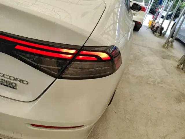 Honda Accord — Фото автомобиля 5