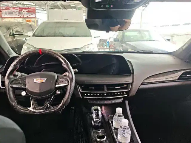 Cadillac CT5 — Фото автомобиля 5