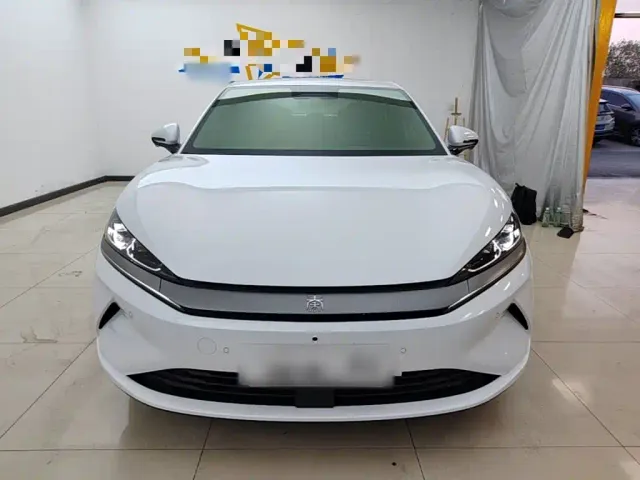 BYD Qin L — Фото автомобиля 2