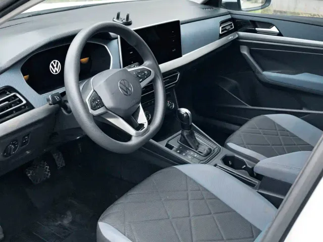 Volkswagen Lavida — Фото автомобиля 8