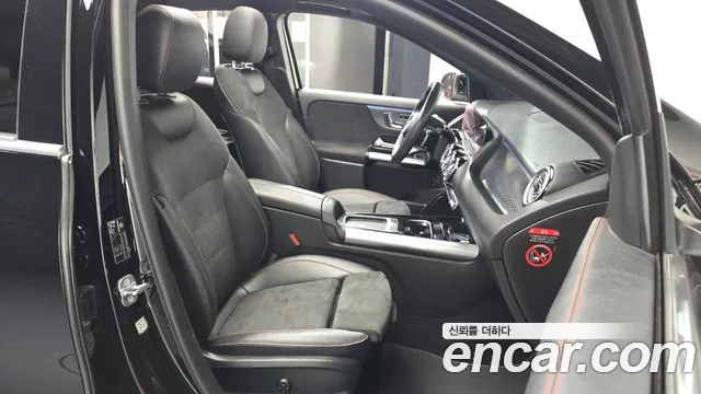 Mercedes-Benz GLA-Class — Фото автомобиля 21
