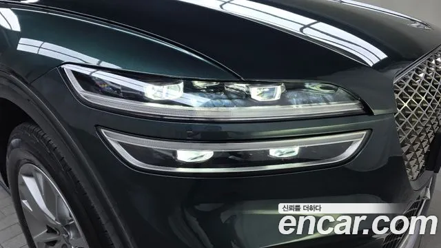 Genesis GV70 — Фото автомобиля 21