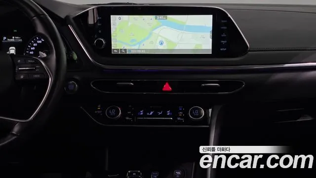 Hyundai Sonata — Фото автомобиля 13
