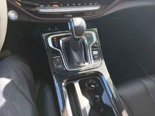 GAC Trumpchi M6 — Фото автомобиля 13