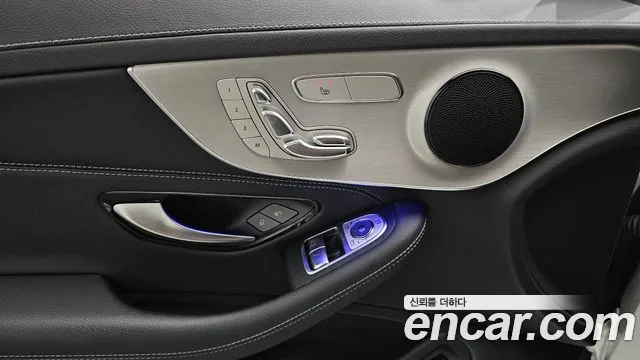 Mercedes-Benz C-Class — Фото автомобиля 14