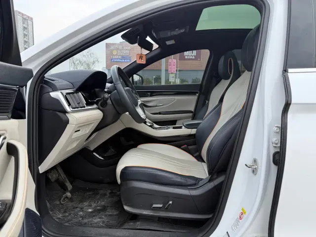 BYD Song PLUS — Фото автомобиля 4