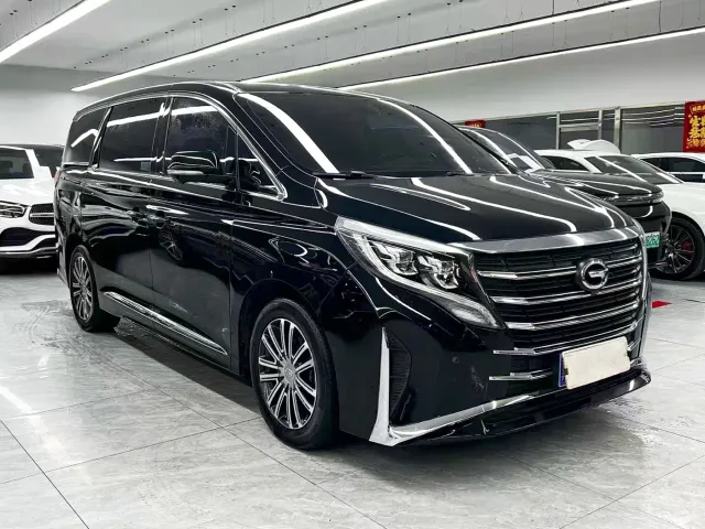 GAC Trumpchi M8 — Фото автомобиля 3