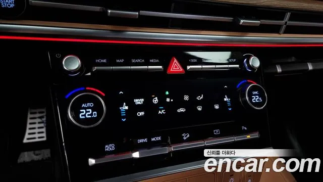 Hyundai Santafe — Фото автомобиля 17