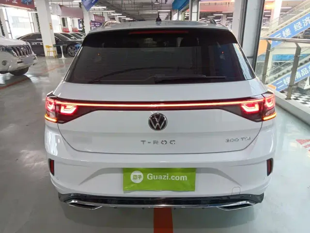 Volkswagen T-Roc — Фото автомобиля 5
