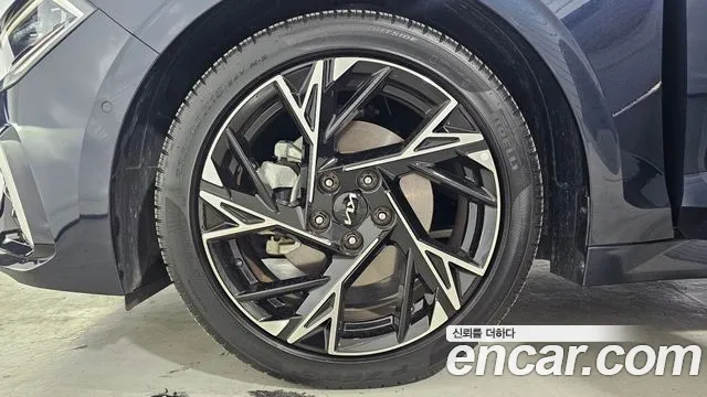 Kia K5 Signature — Фото автомобиля 4