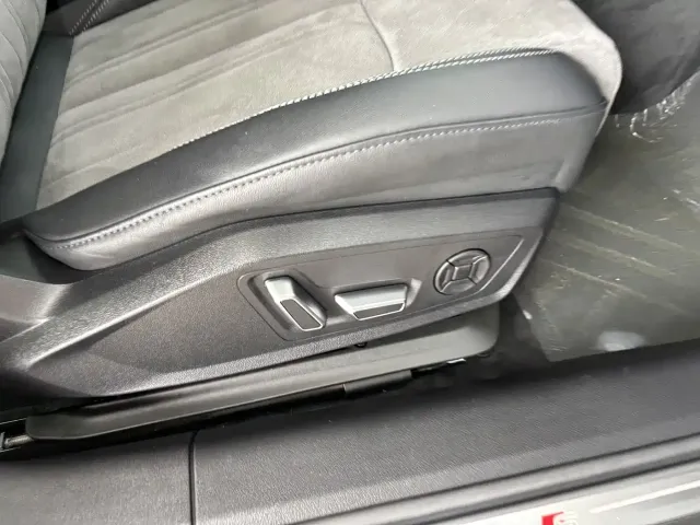 Audi A6L — Фото автомобиля 27