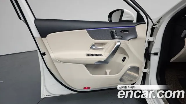 Mercedes-Benz A-Class — Фото автомобиля 8