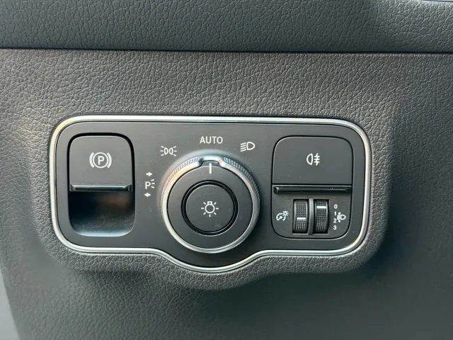 Mercedes-Benz GLB-Class — Фото автомобиля 17