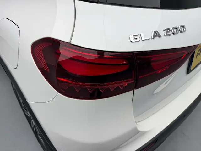 Mercedes-Benz GLA-Class — Фото автомобиля 8