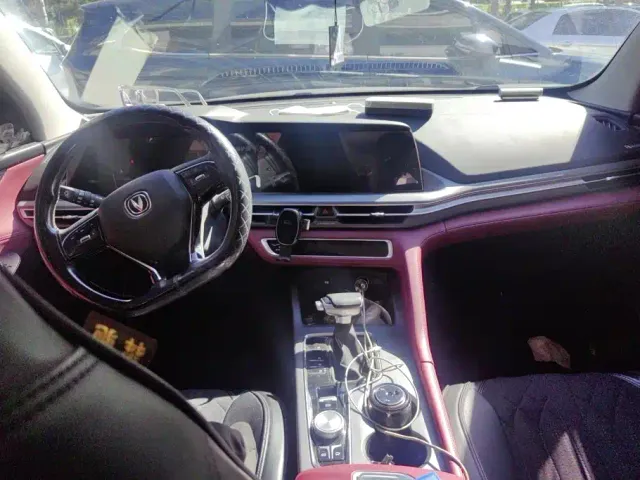 Changan CS75 Plus — Фото автомобиля 12