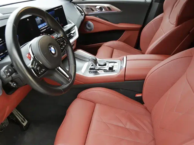 BMW XM — Фото автомобиля 8