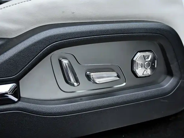BYD FangChengBao Leopard 8 — Фото автомобиля 26