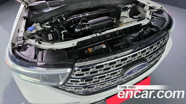 Ford Explorer Generation 6 — Фото автомобиля 6