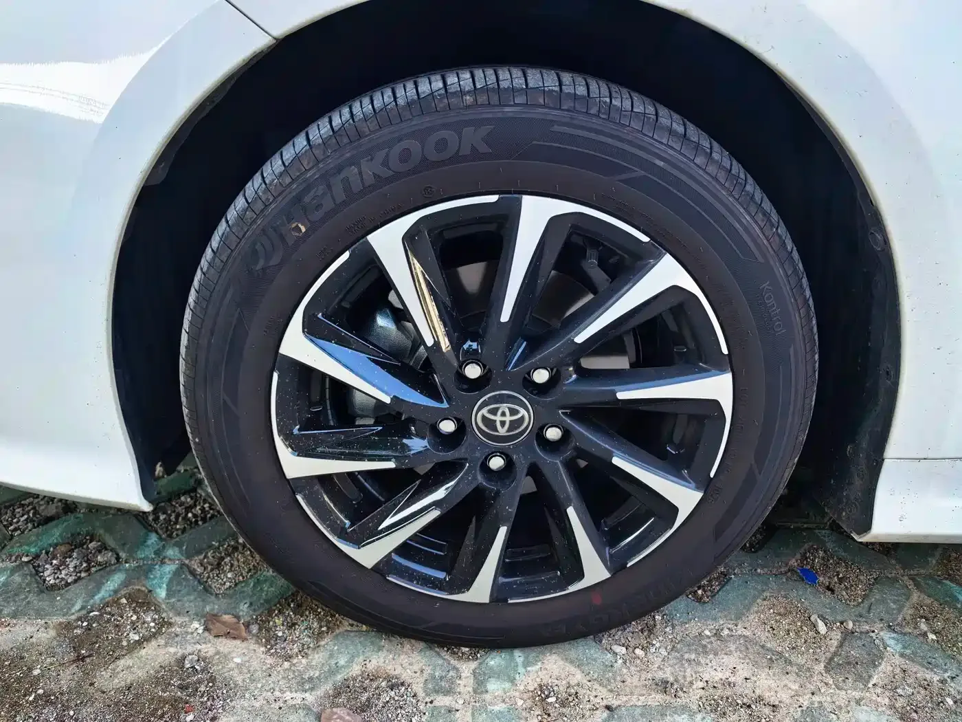 Toyota Corolla 2026 Model 1.8L Smart Hybrid Pioneer Edition — Фото автомобиля 5