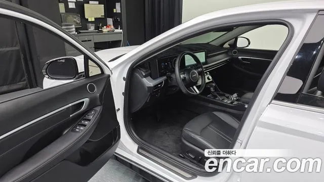 Hyundai Sonata Sonata Edge(DN8) 2.0 LPG(Для проката) — Фото автомобиля 10
