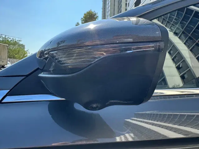 Geely Emgrand — Фото автомобиля 18